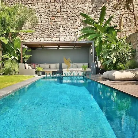 Hotel Chic Oasis By Important Group Travel 4*