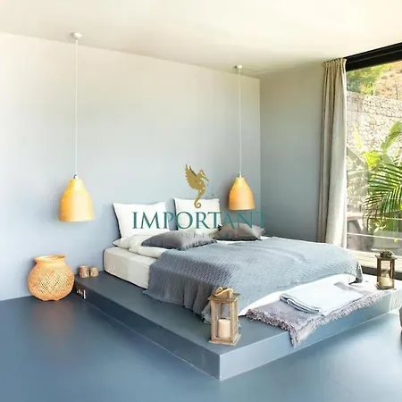 Chic Oasis By Important Group Travel